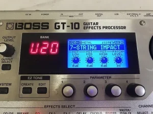 東京都 新宿区にて BOSS マルチエフェクター GT-10  を出張買取しました