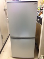 冷蔵庫　シャープ　SJ-14S　2010年製造