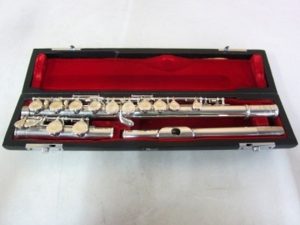 府中市にて Pearl フルート PF-521E を出張買取致しました