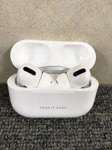 神奈川県 横浜市より Apple AirPods Pro ワイヤレスイヤホン A2084/充電器 A2190 を宅配買取しました