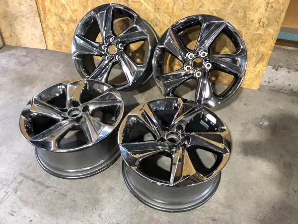 純正アルミホイール4本　クラウン　18×8Jの買取価格